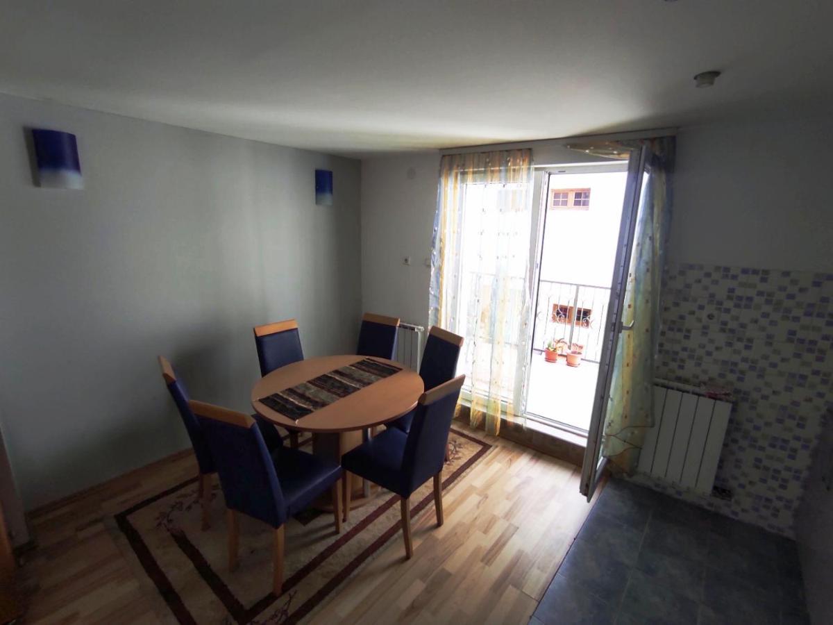 Apartment Jasmina Sarajevo Exterior photo